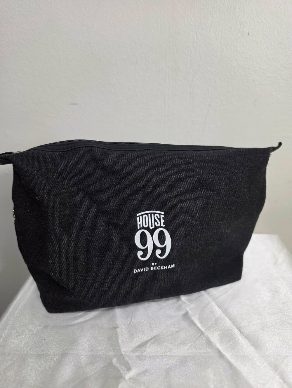 House 99 by David Beckham Black Men’s Toiletry Bag